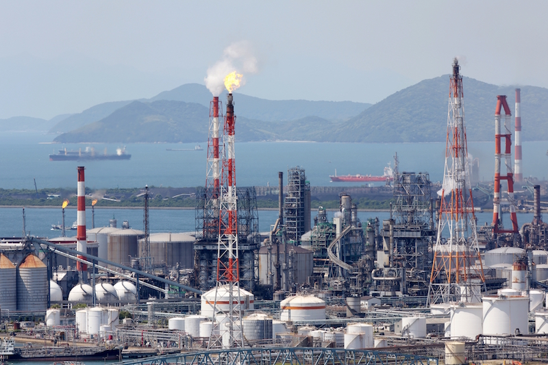 長岡石油